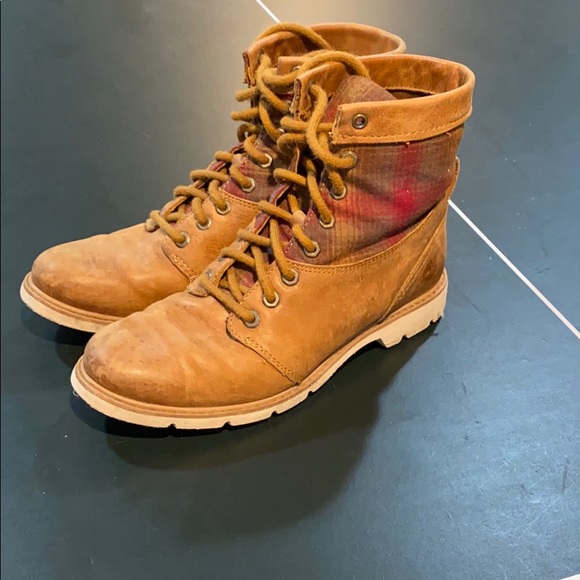 timberland plaid boots